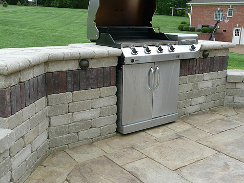 Outdoor Kitchens
