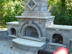 Fire Pits & Fireplaces