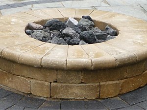 Fire Pits & Fireplaces