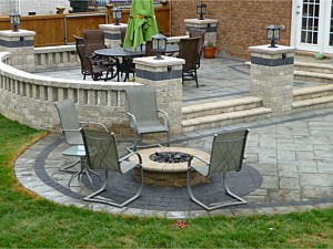 Fire Pits & Fireplaces